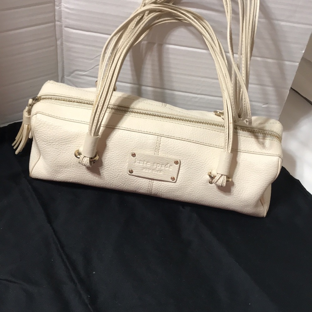 Kate Spade pebble leather shoulder bag with multiple straps - Picture 10 of 14